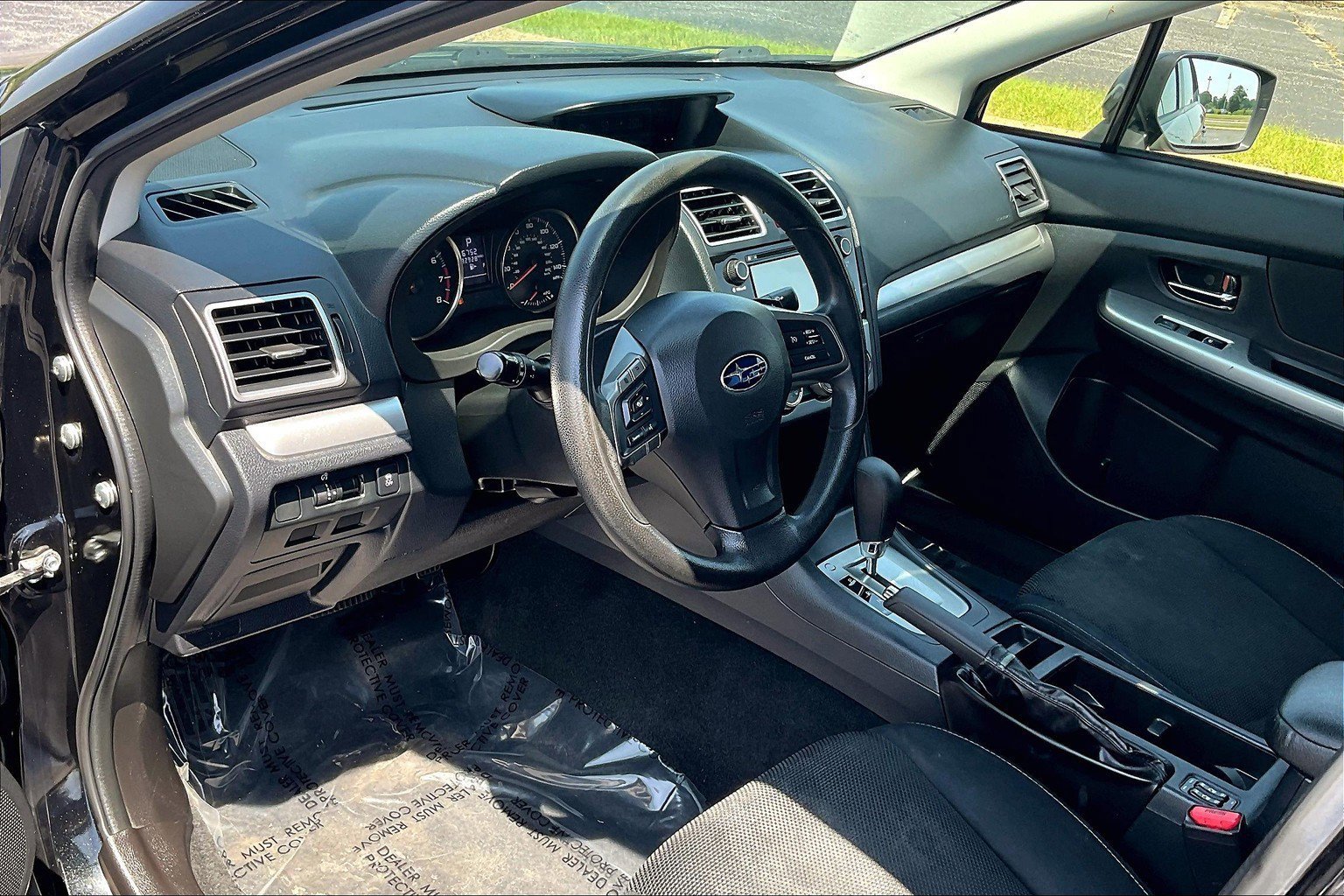 Used 2015 Subaru Crosstrek 2.0i Premium image 14