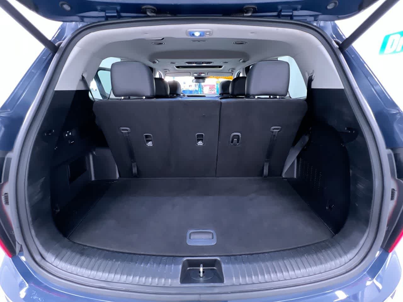 Used 2025 Kia Telluride S AWD/4WD image 46