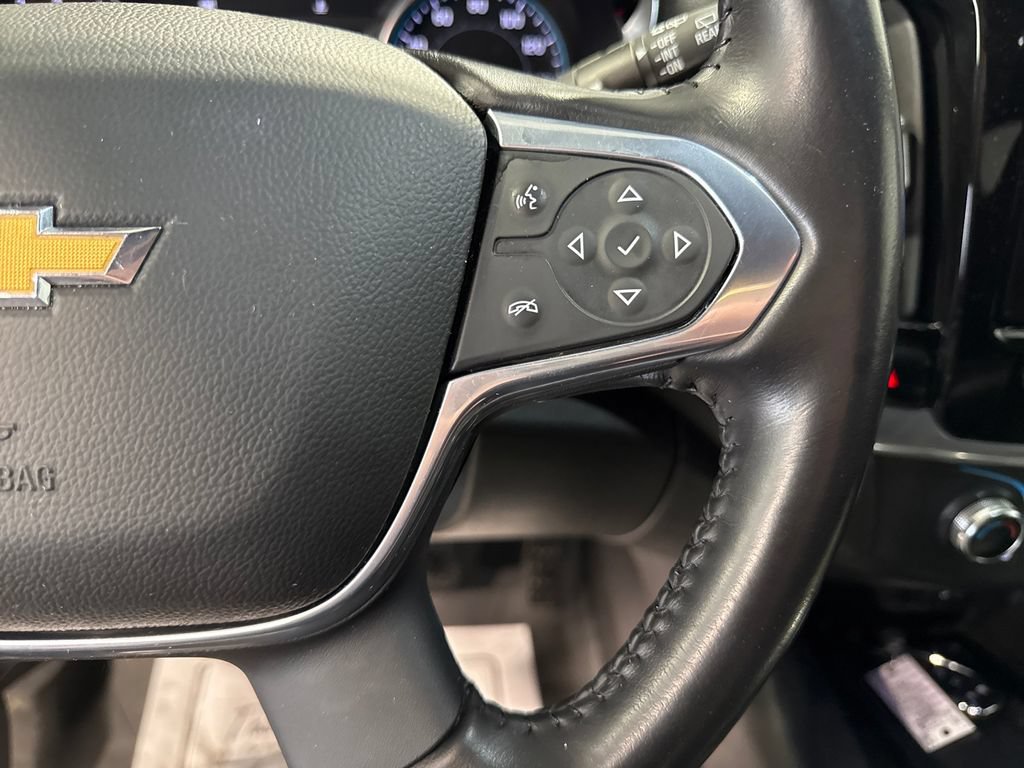 Used 2022 Chevrolet Traverse LT AWD/4WD image 4