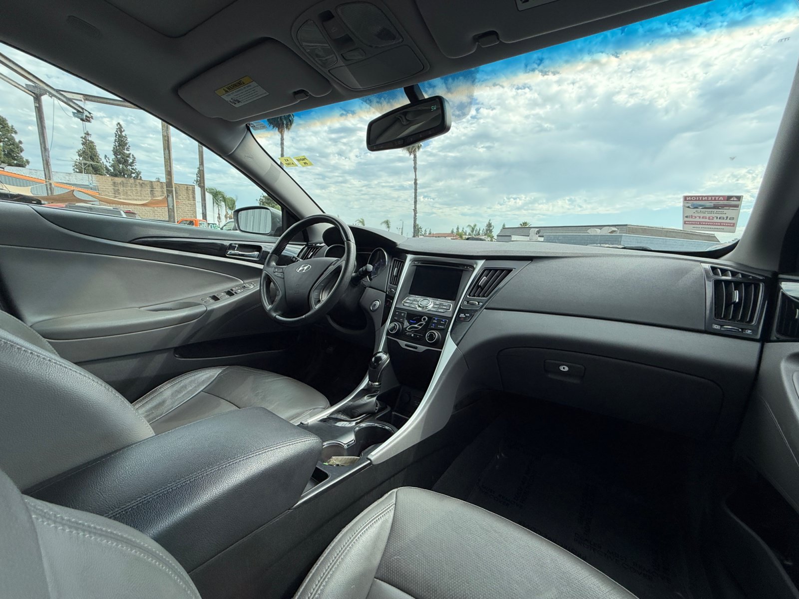 Used 2013 Hyundai Sonata Limited w/ Premium Pkg FWD image 19
