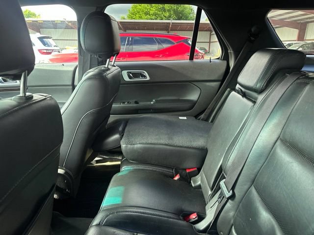 Used 2014 Ford Explorer Limited w/ Equipment Group 302A AWD/4WD image 9