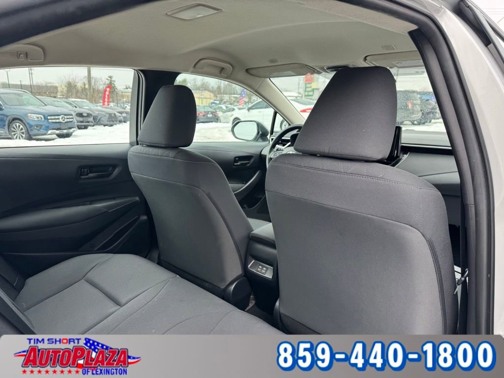 Used 2024 Toyota Corolla LE image 38
