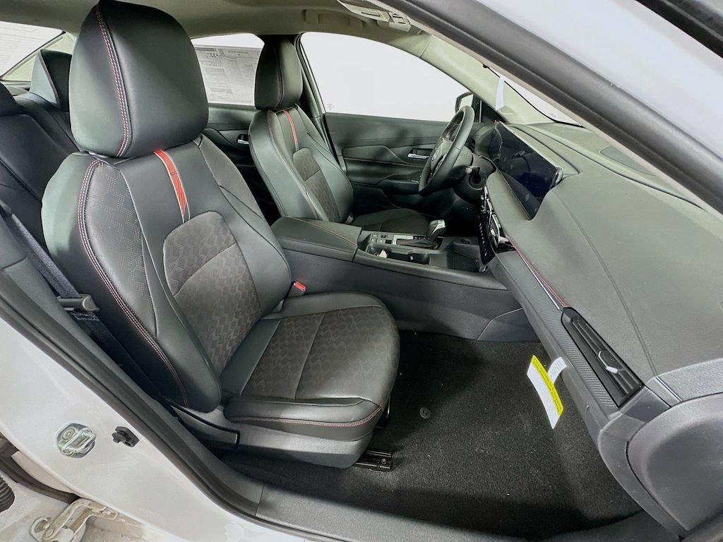 New 2026 Nissan Sentra SR w/ SR Premium Package FWD image 35