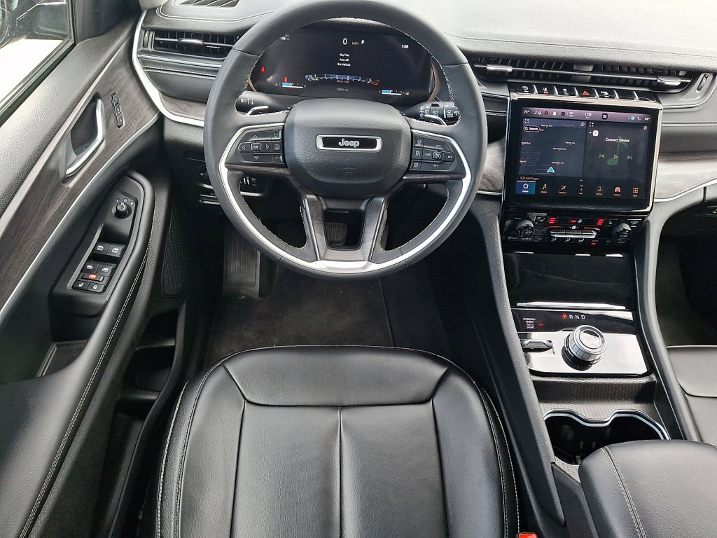 Used 2024 Jeep Grand Cherokee L Limited image 21