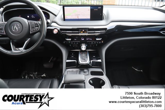 Used 2024 Acura MDX w/ Technology Package AWD/4WD image 9