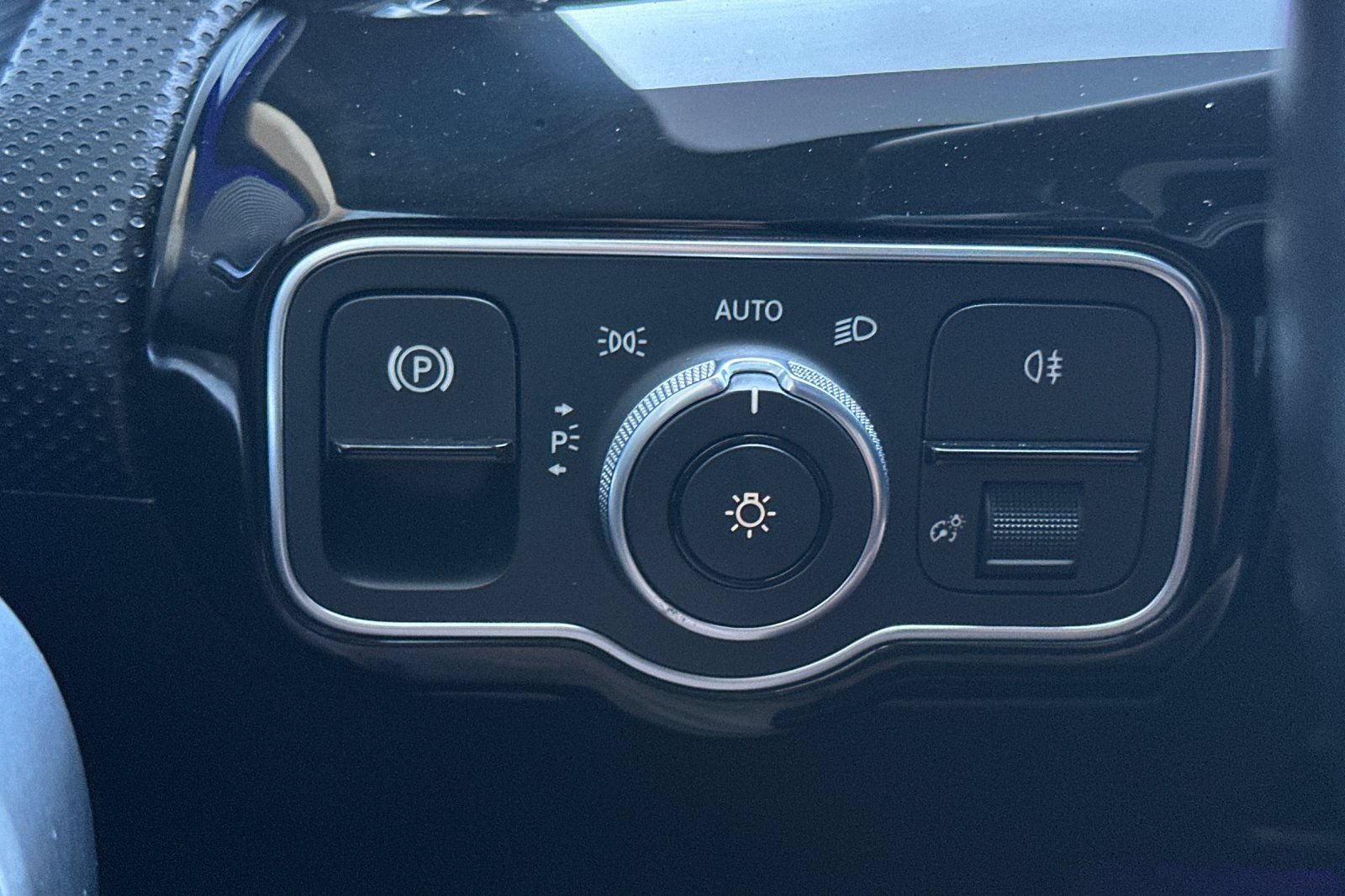 Used 2019 Mercedes-Benz A 220 4MATIC image 27