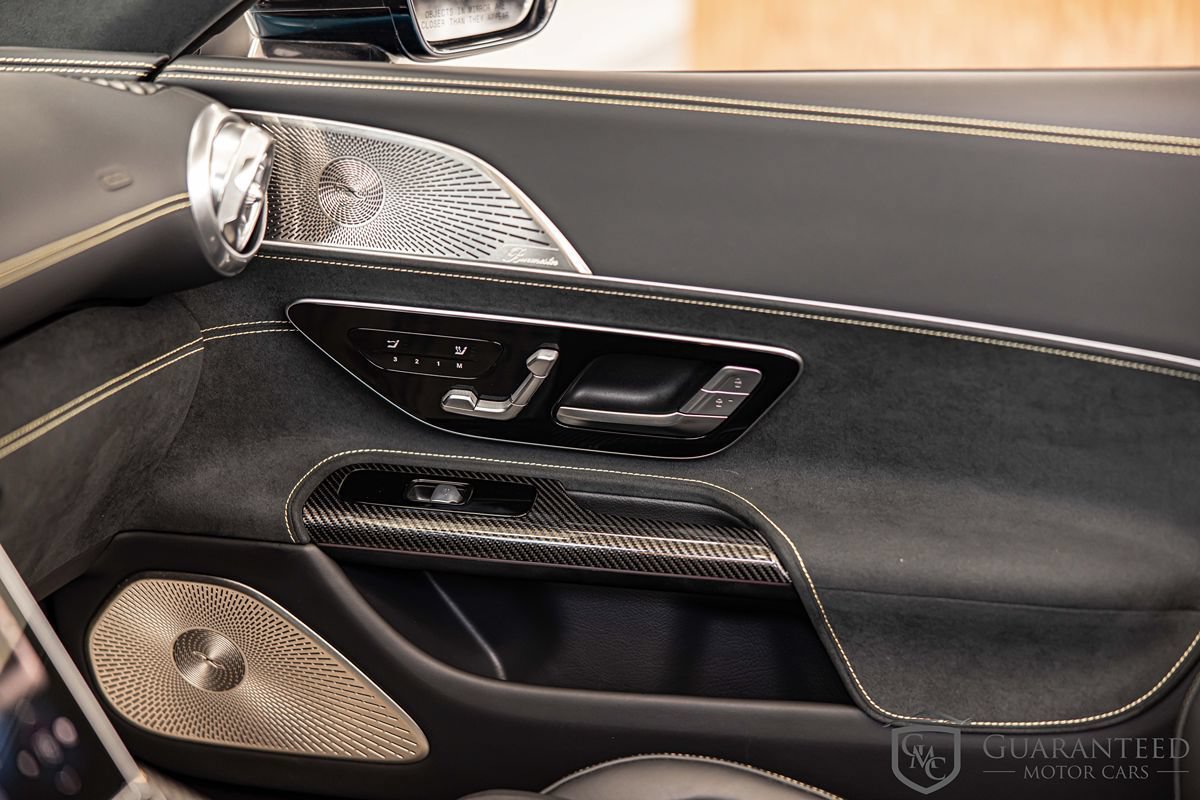 Used 2025 Mercedes-Benz SL 63 AMG 4MATIC image 22