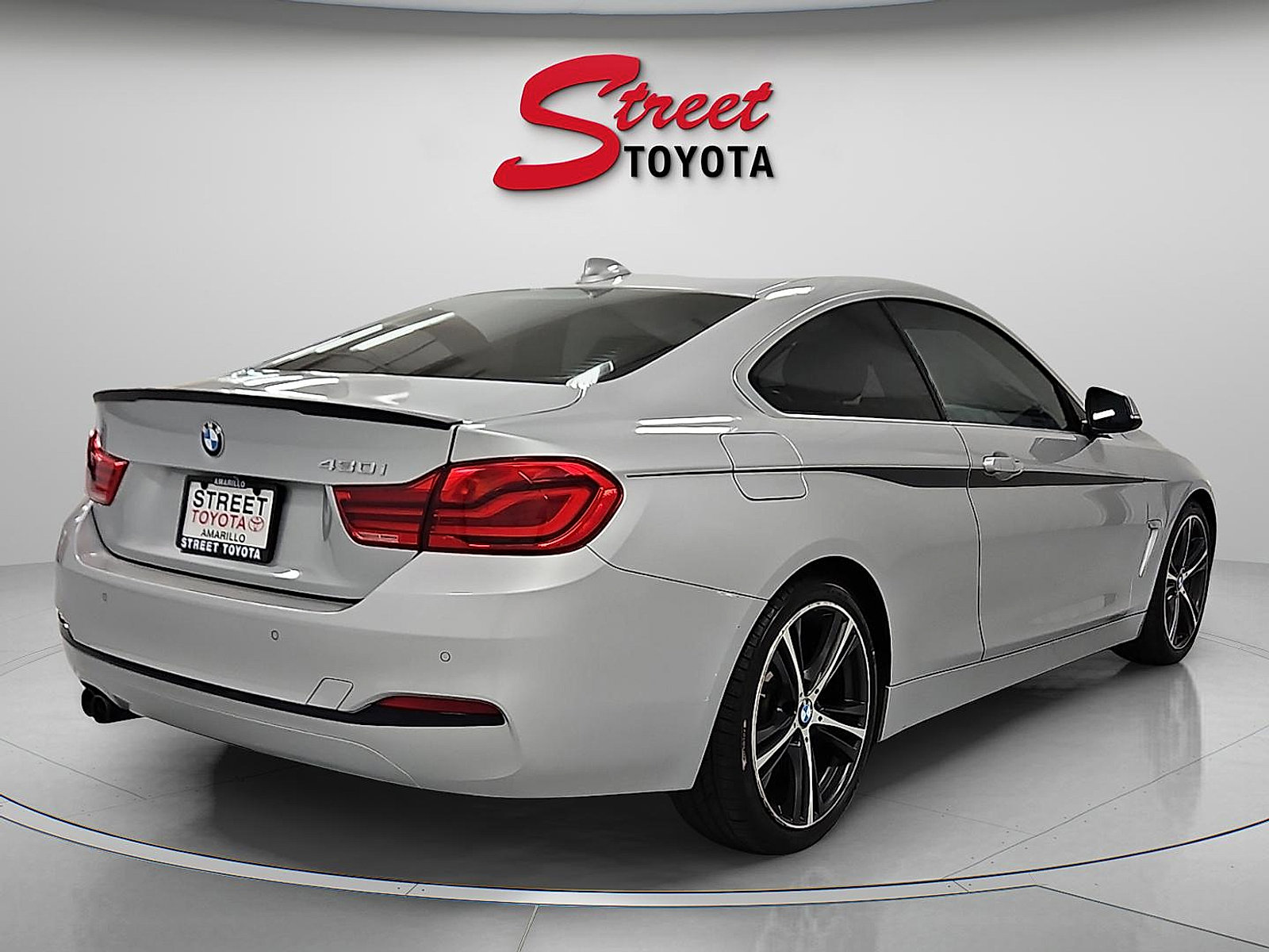 Used 2018 BMW 430i Coupe image 3