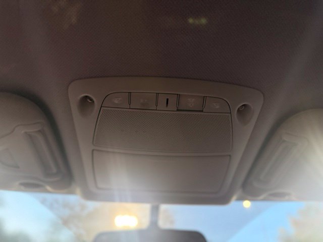 Used 2015 Nissan Sentra SR FWD image 20