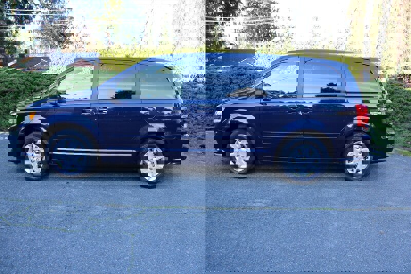 Used 2012 Dodge Grand Caravan SE image 11