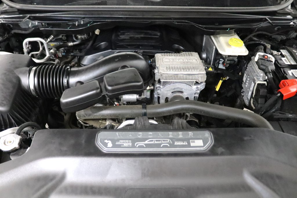 Used 2022 Jeep Wagoneer Series II AWD/4WD image 30