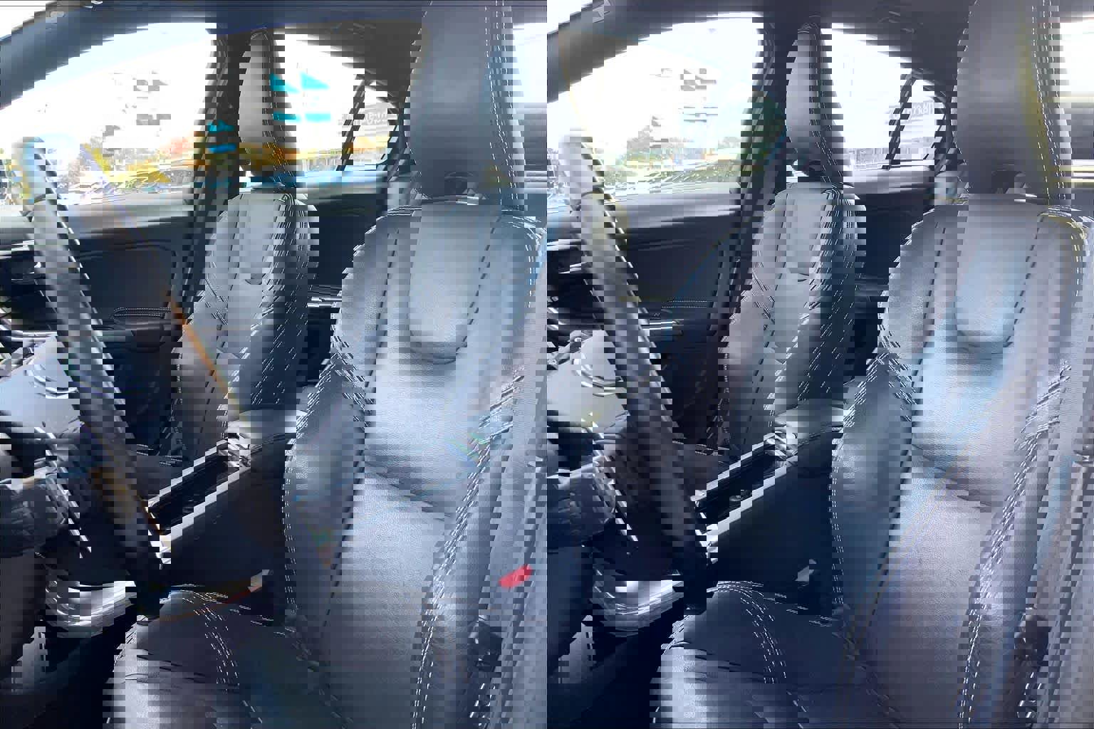 Used 2016 Volvo S60 T5 Premier w/ Convenience Package image 7