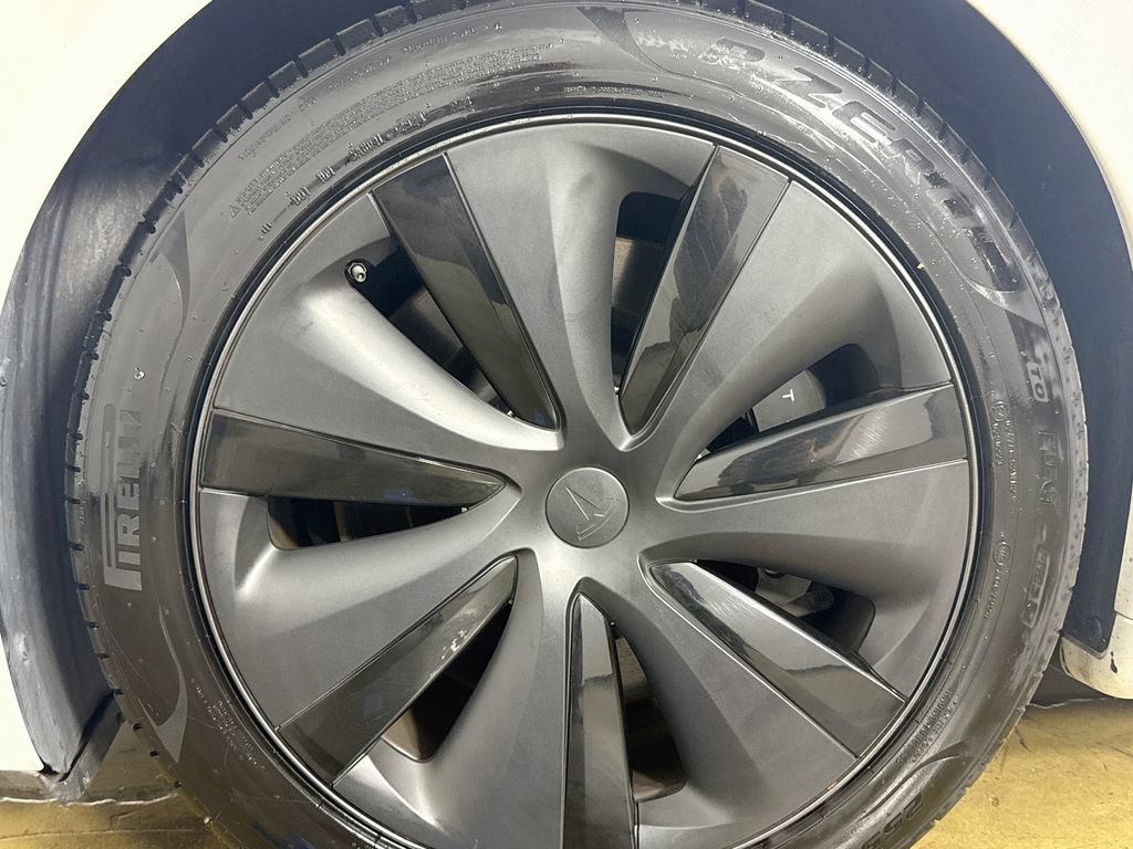 Used 2021 Tesla Model S Plaid AWD/4WD image 33