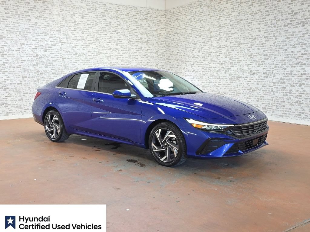 Used 2025 Hyundai Elantra SEL