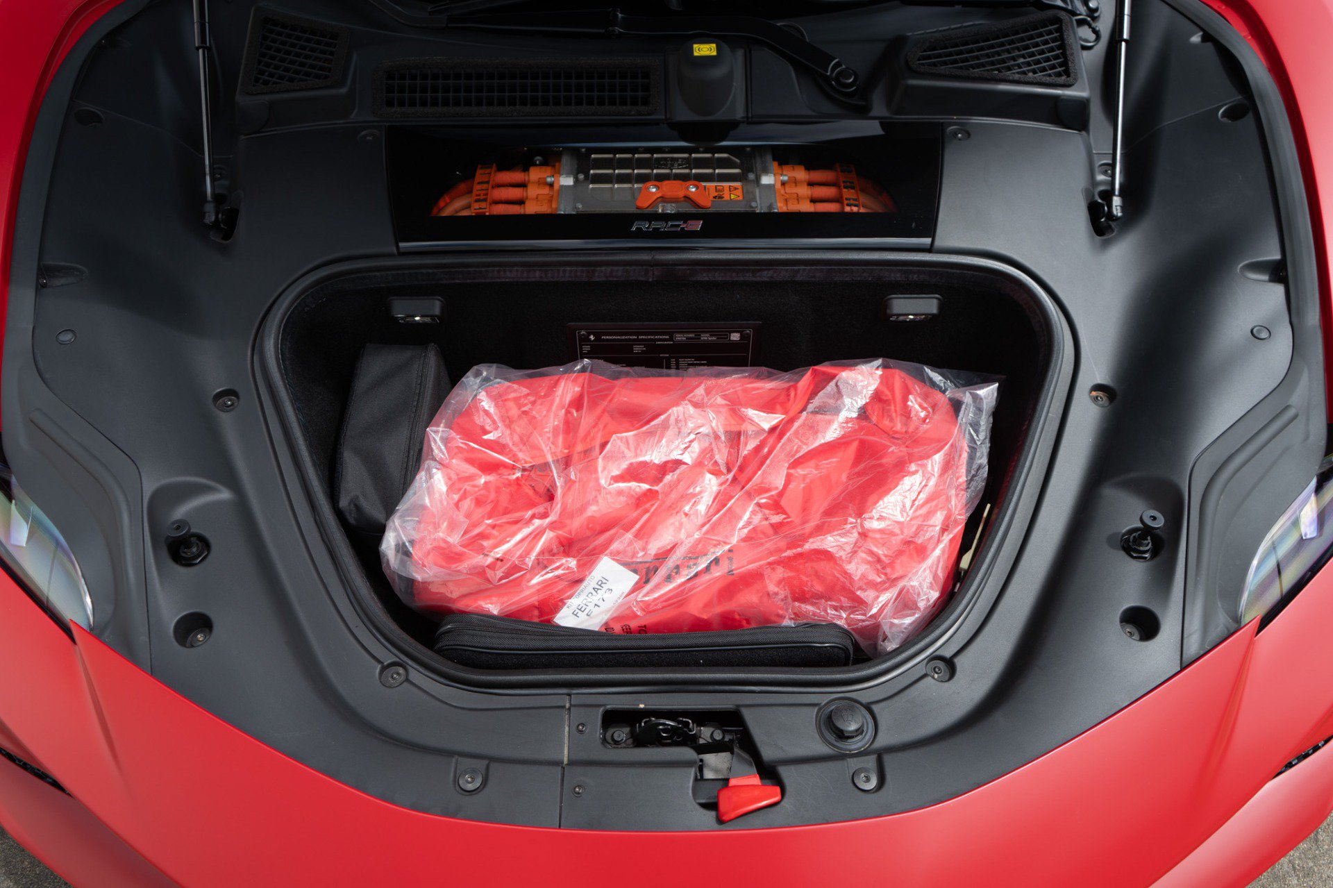 Used 2023 Ferrari SF90 Spider AWD/4WD image 37