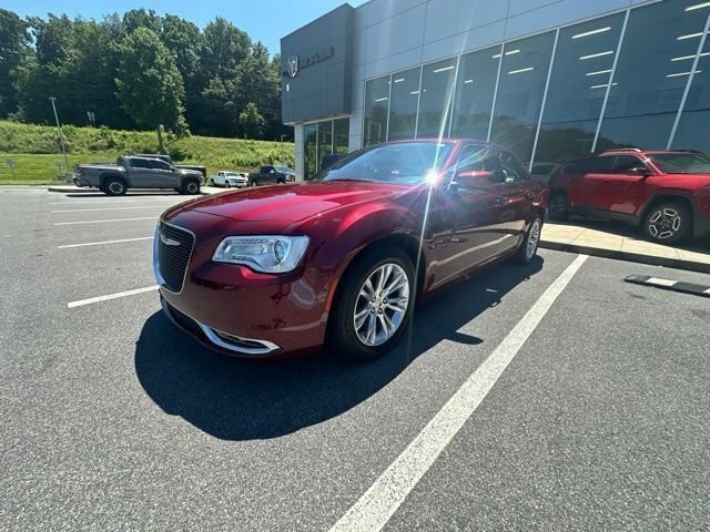 Used 2020 Chrysler 300 Touring L w/ Quick Order Package 2EF RWD image 36