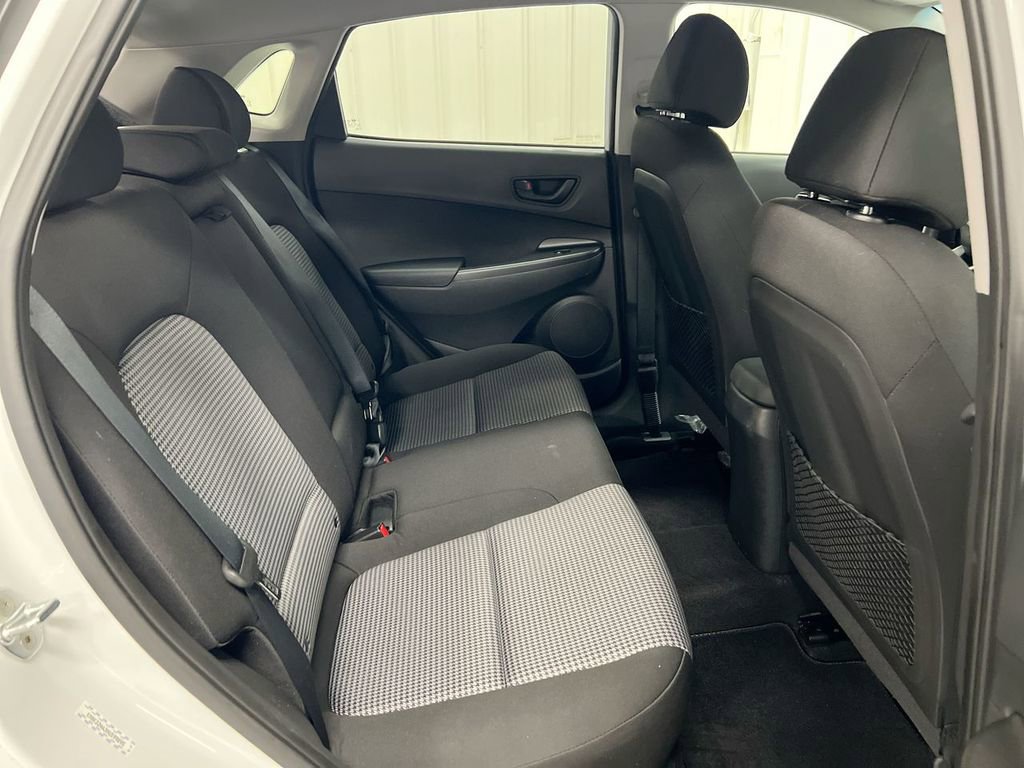 Used 2021 Hyundai Kona SEL FWD image 20