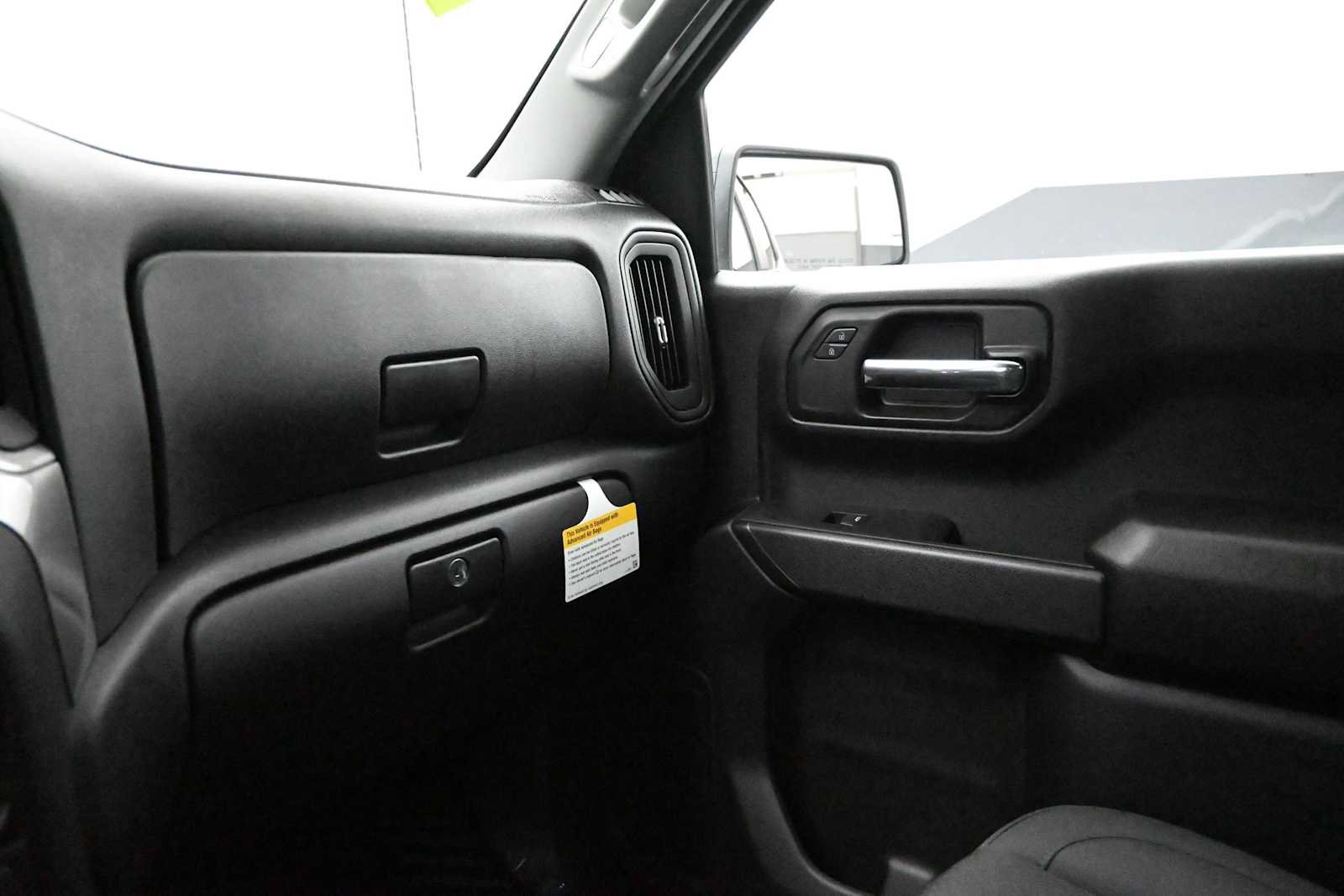 Used 2026 GMC Sierra 1500 Pro w/ Graphite Edition AWD/4WD image 18