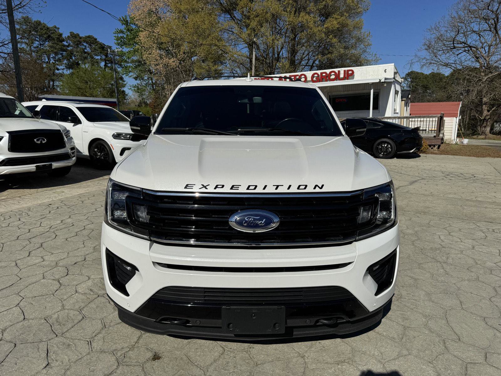 Used 2021 Ford Expedition Max Limited image 22