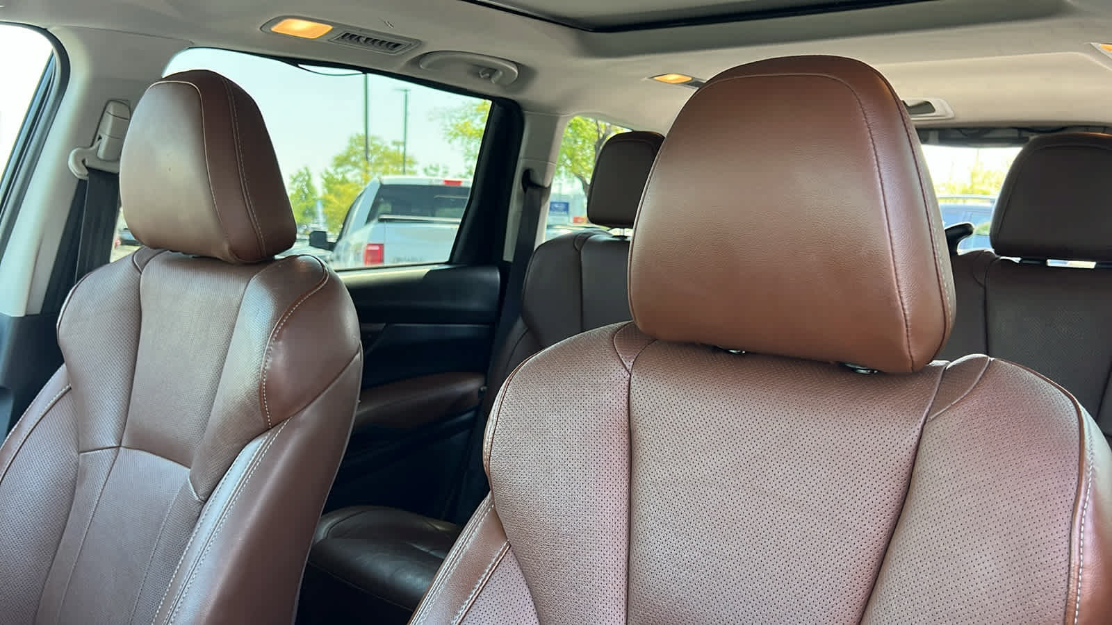Used 2019 Subaru Ascent Touring w/ Popular Package #3 AWD/4WD image 11