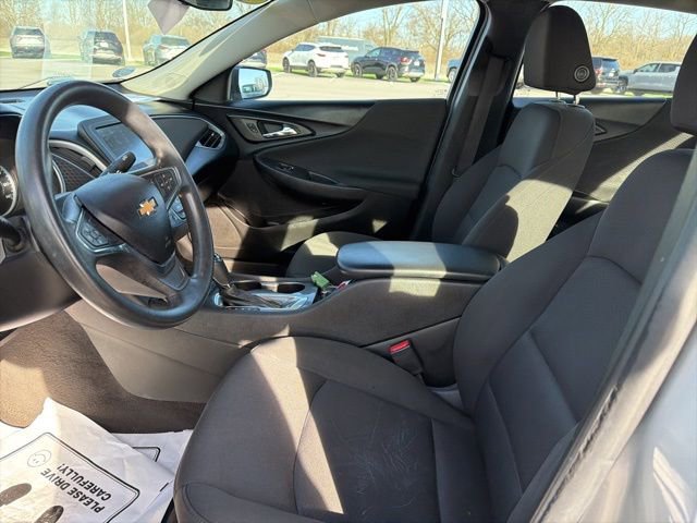 Used 2018 Chevrolet Malibu LS FWD image 15