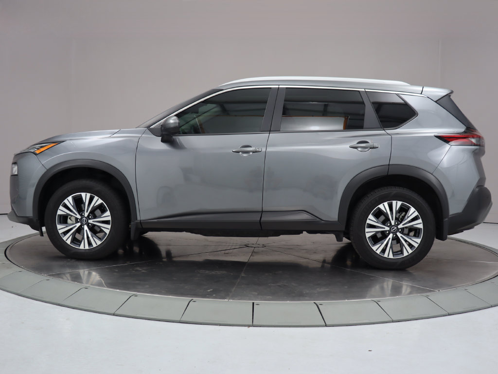 Used 2022 Nissan Rogue SV w/ SV Premium Package AWD/4WD image 2