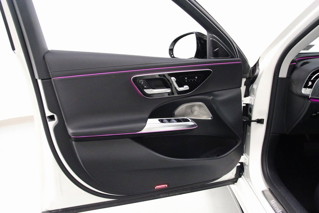 Certified 2024 Mercedes-Benz E 350 4MATIC Sedan image 17