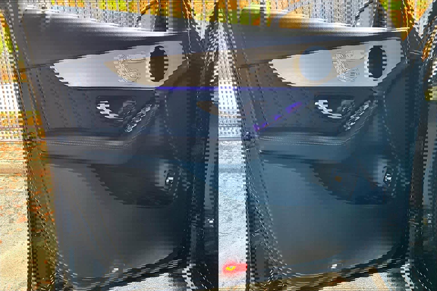 Used 2022 Mercedes-Benz GLC 300 image 21