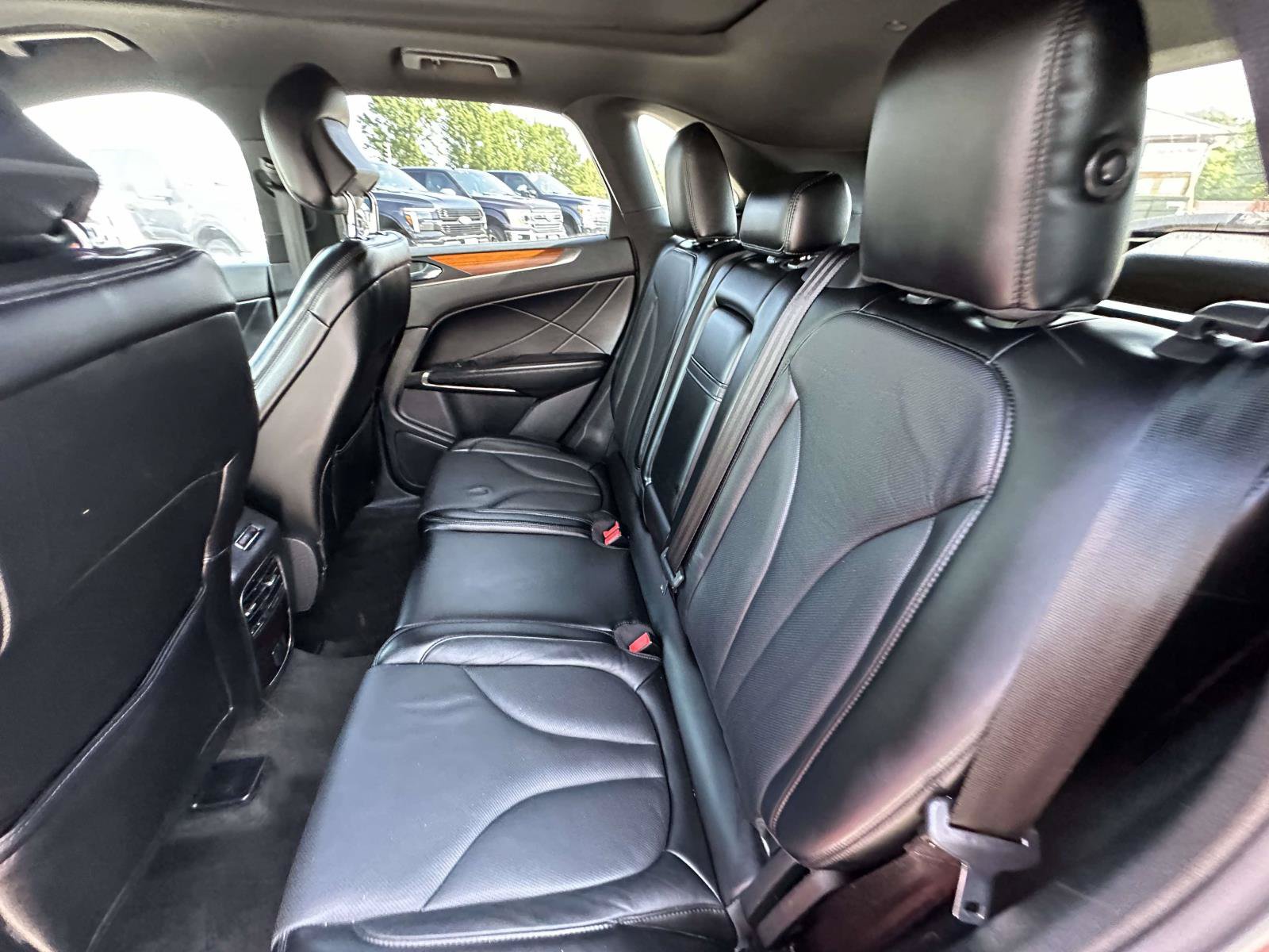 Used 2015 Lincoln MKC FWD w/ Equipment Group 102A Reserve image 26