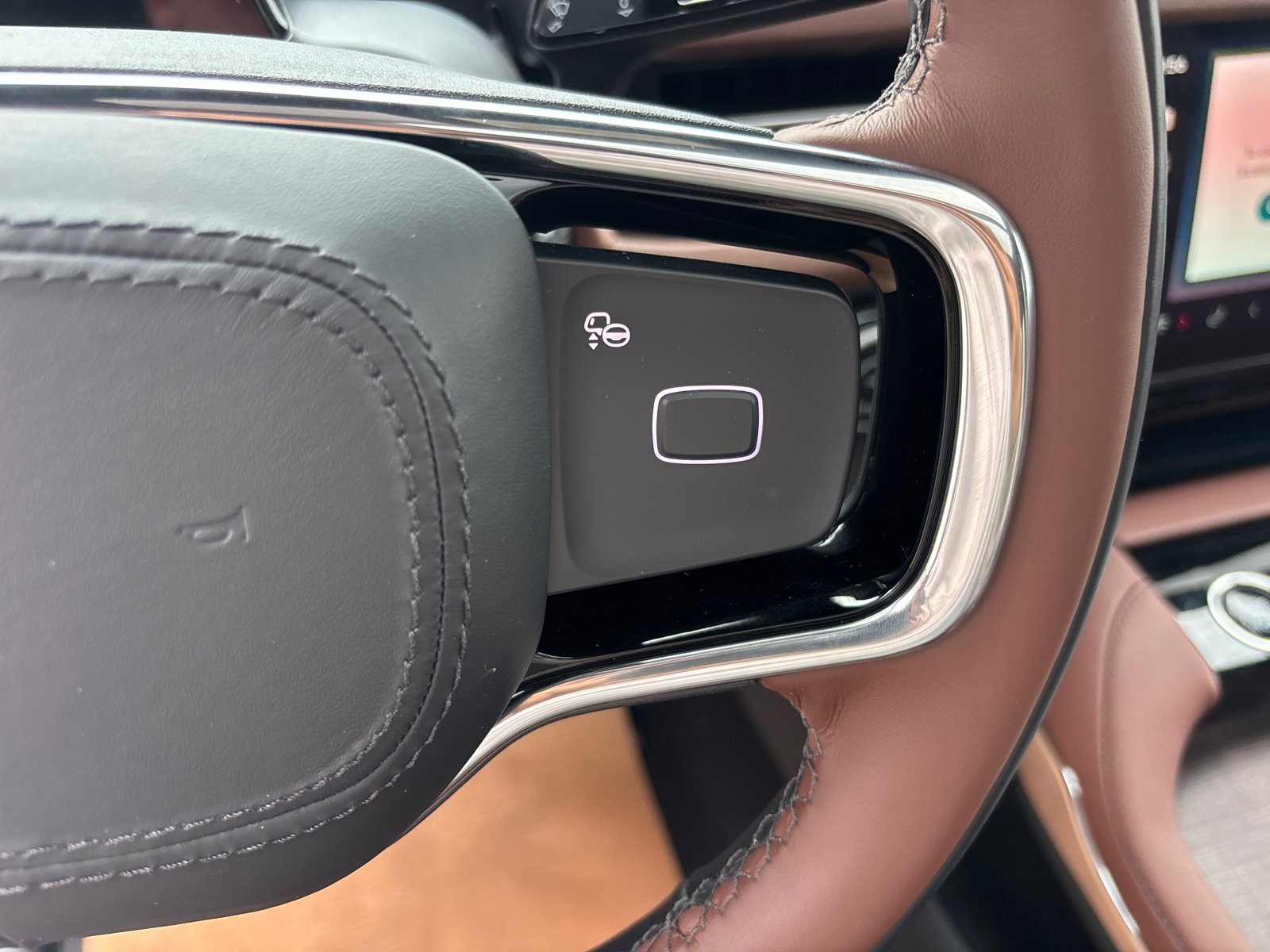 New 2026 Lincoln Navigator Reserve AWD/4WD image 17