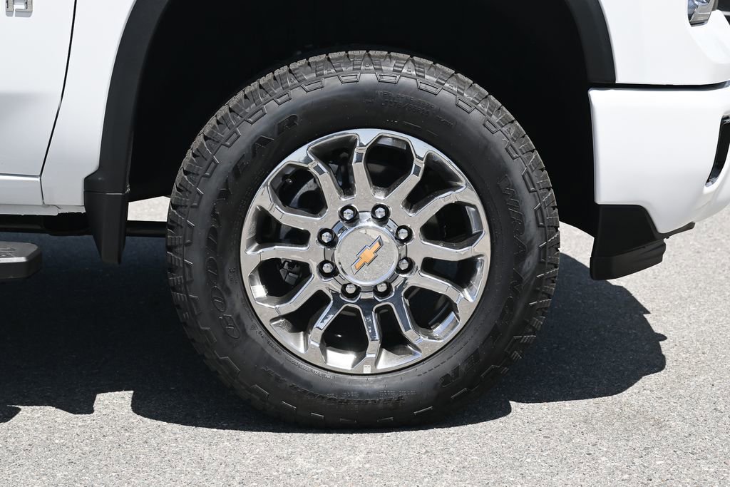 New 2026 Chevrolet Silverado 2500 LTZ w/ Z71 Chrome Sport Edition AWD/4WD image 11