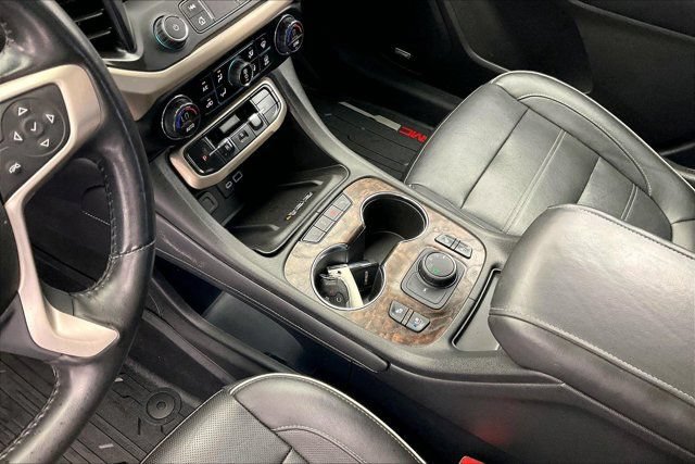 Used 2020 GMC Acadia Denali w/ Trailering Package AWD/4WD image 14