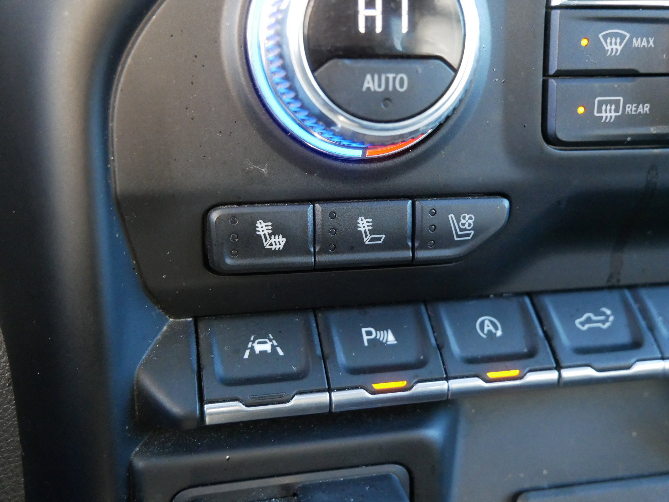 Used 2019 GMC Sierra 1500 SLT w/ SLT Premium Plus Package image 33