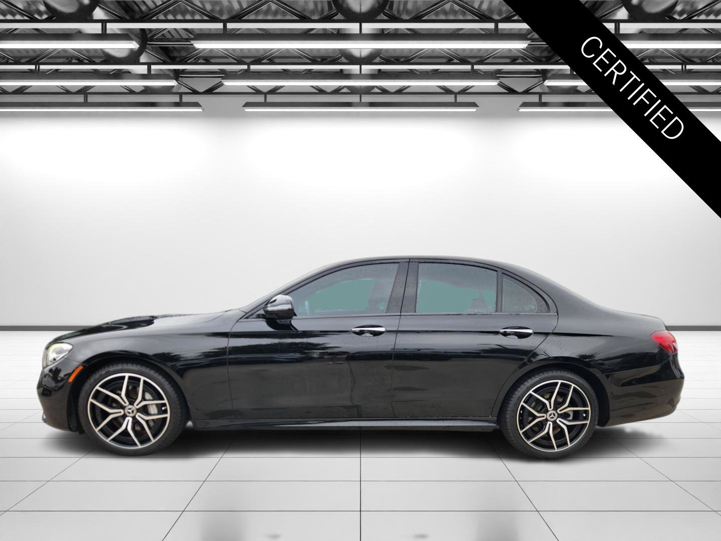 Used 2023 Mercedes-Benz E 350 Sedan image 6