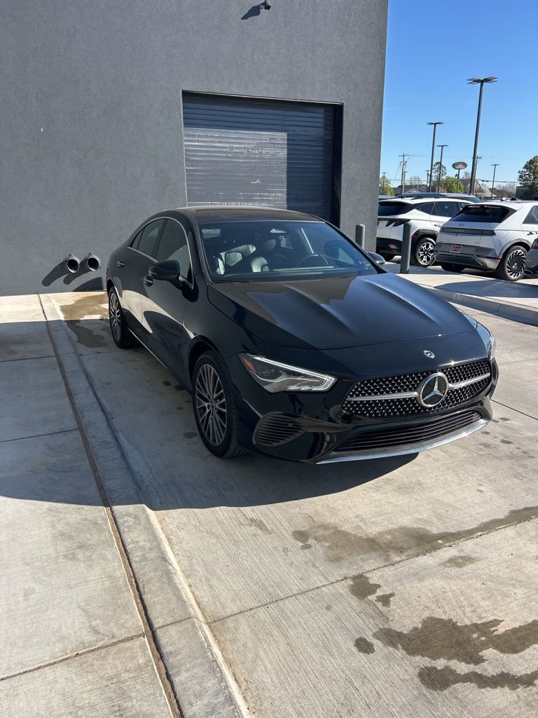 Used 2025 Mercedes-Benz CLA 250 4MATIC image 3