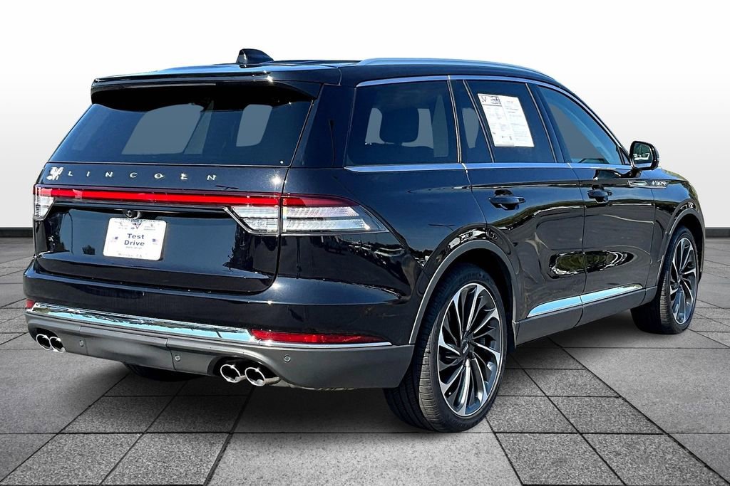 Used 2025 Lincoln Aviator Reserve w/ Illumination Package image 13