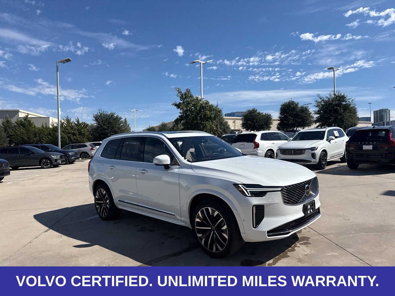 Certified 2026 Volvo XC90 B6 Plus AWD/4WD image 9