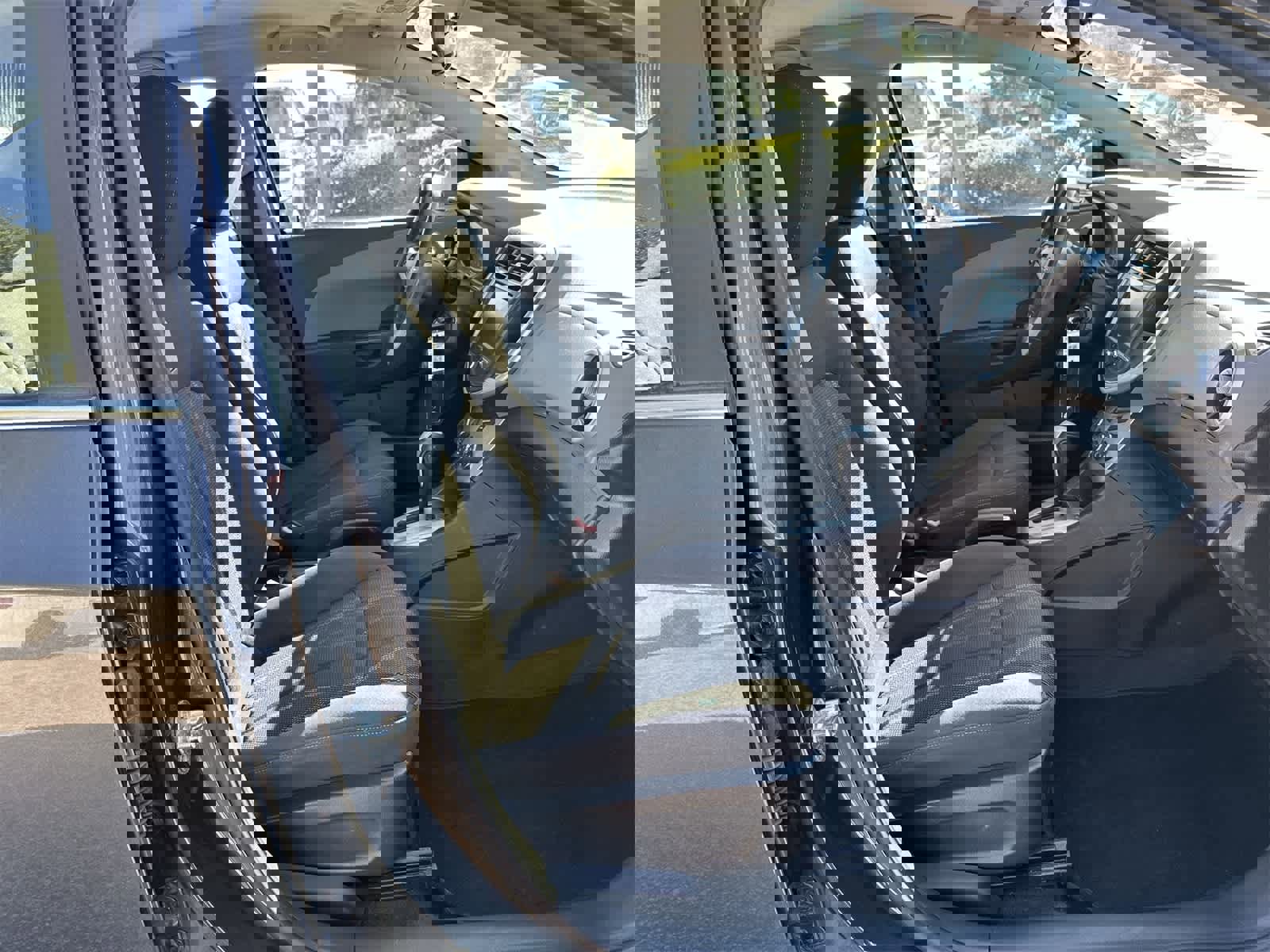 Used 2017 Chevrolet Sonic LT image 20