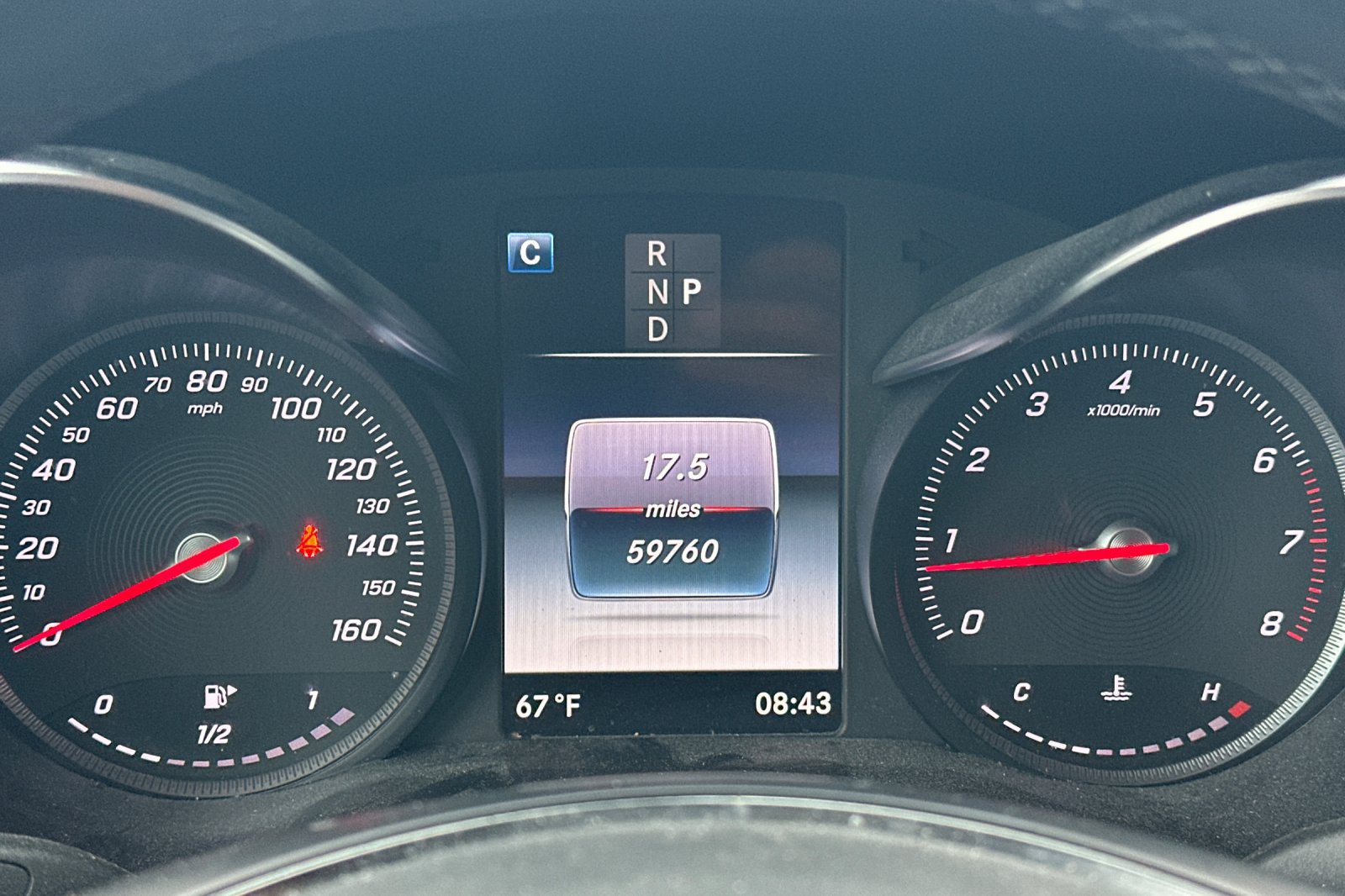 Used 2019 Mercedes-Benz GLC 300 4MATIC image 23