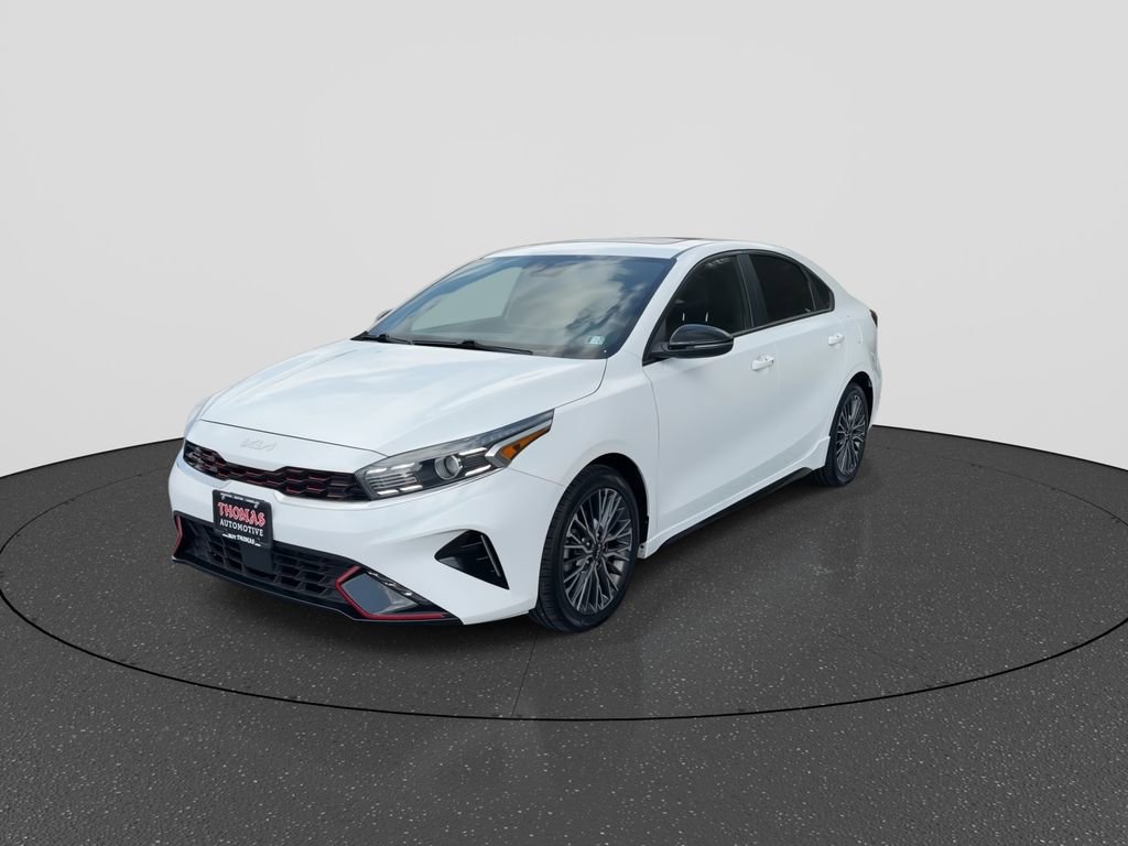 Used 2022 Kia Forte GT-Line w/ GT-Line Premium Package FWD image 4