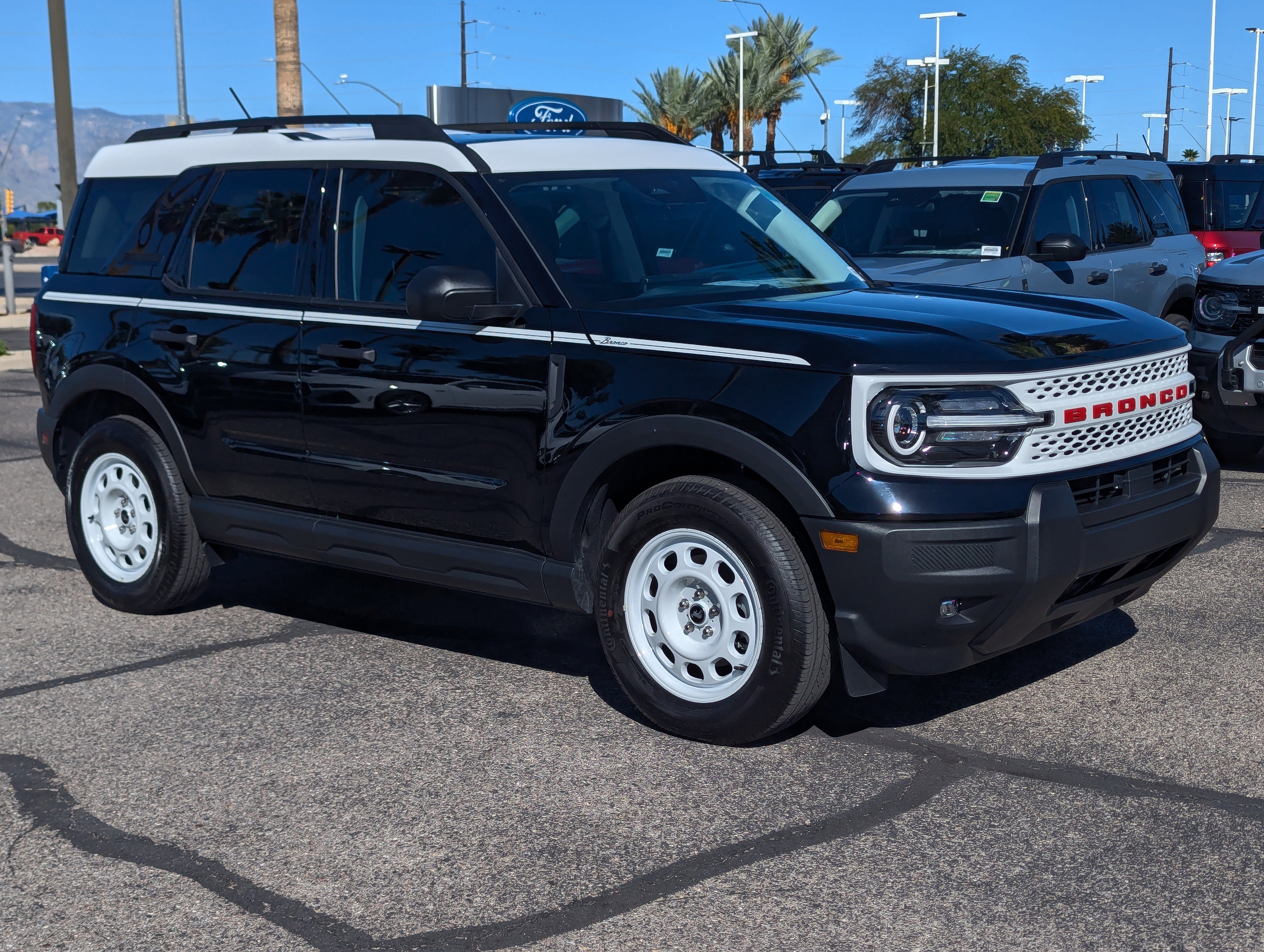 New 2025 Ford Bronco Sport Heritage w/ Convenience Package image 1