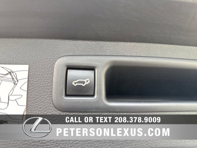 Used 2024 Toyota Highlander Platinum image 22