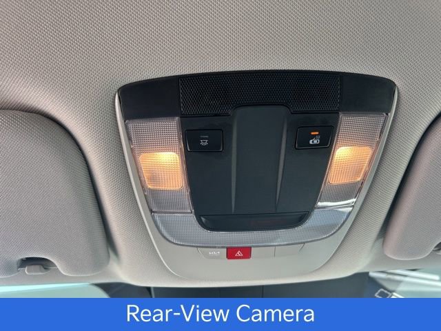 Used 2025 Kia Sorento S image 17