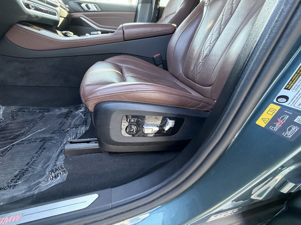 Used 2025 BMW X5 xDrive50e image 24