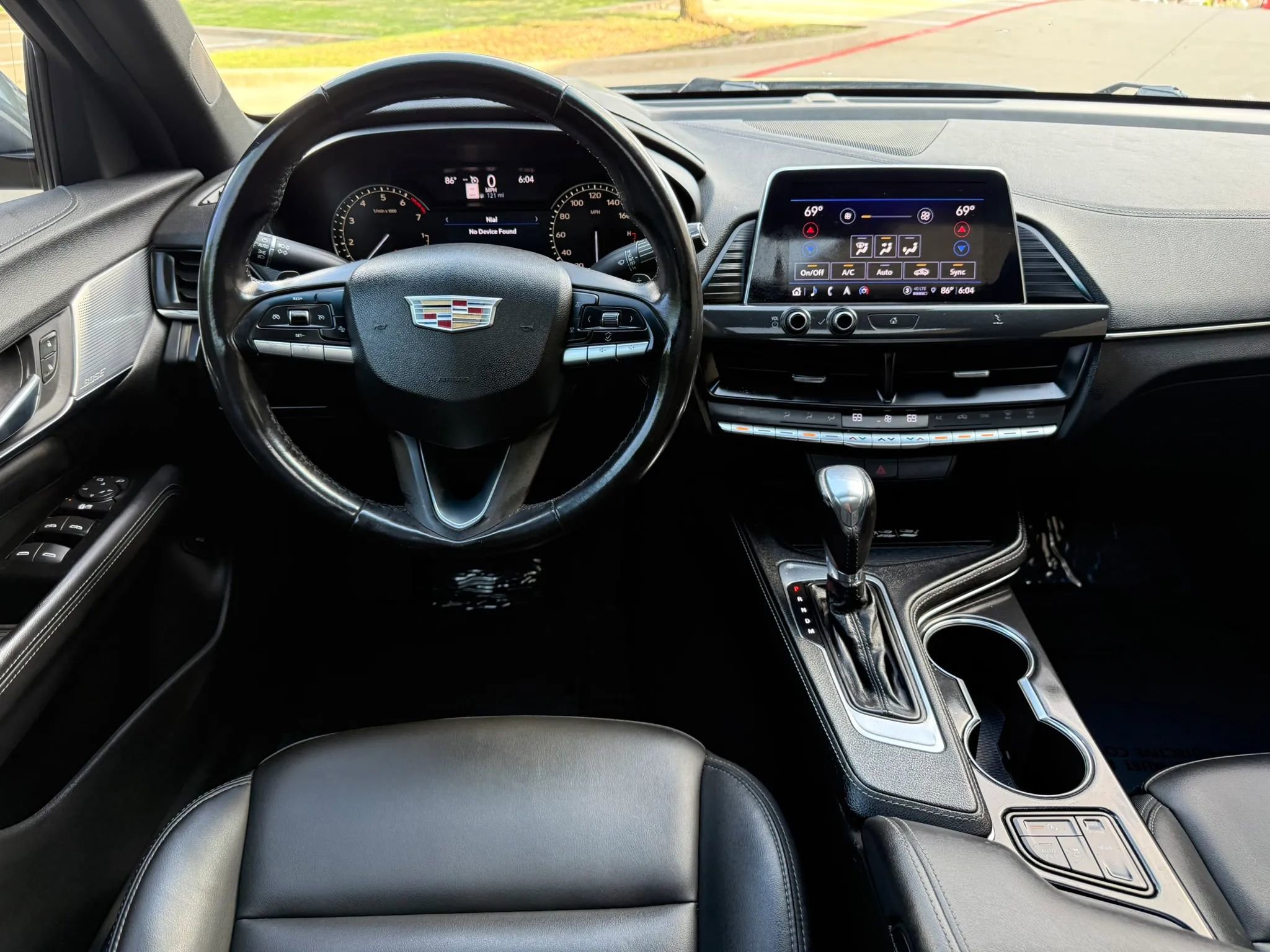 Used 2021 Cadillac CT4 Luxury w/ Sun And Sound Package RWD image 13