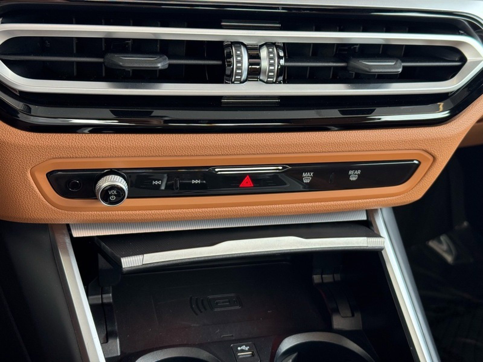 Used 2023 BMW M340i xDrive image 33