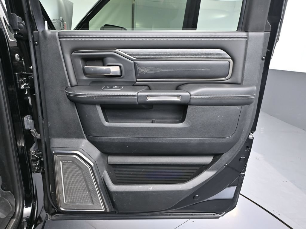Used 2021 RAM 2500 Limited AWD/4WD image 50