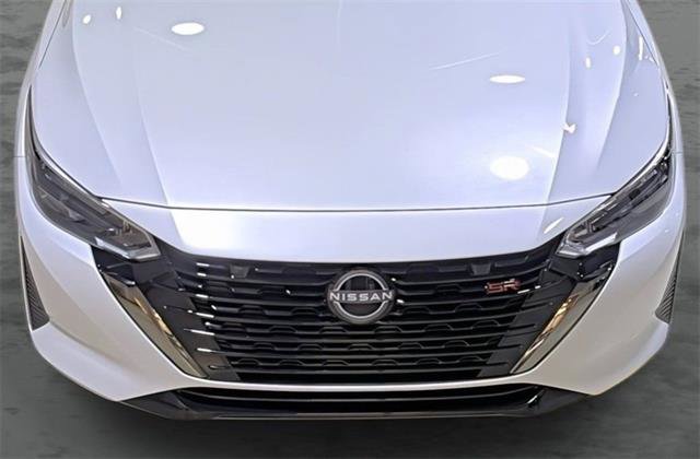 Used 2025 Nissan Sentra SR FWD image 16