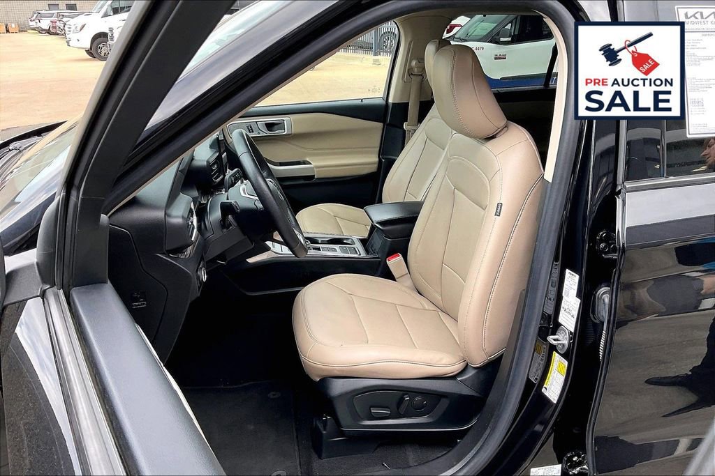 Used 2023 Ford Explorer Limited RWD image 25