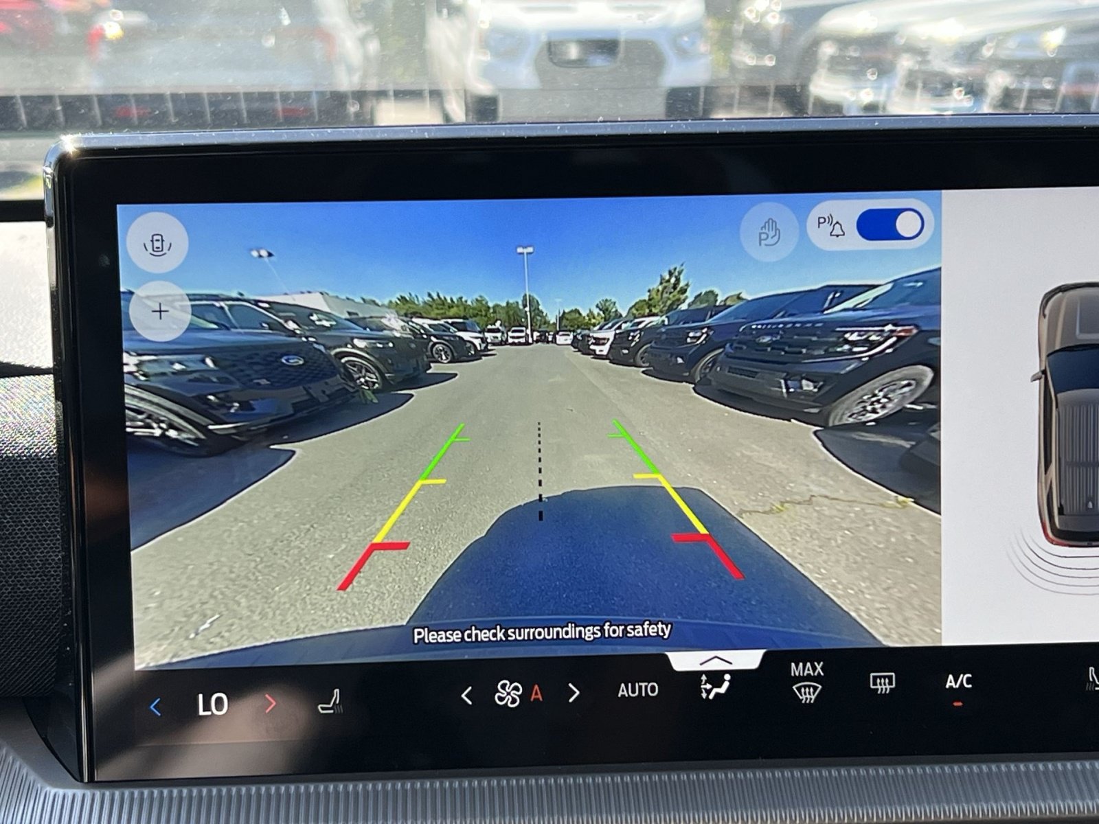New 2026 Ford Explorer Active AWD/4WD image 27